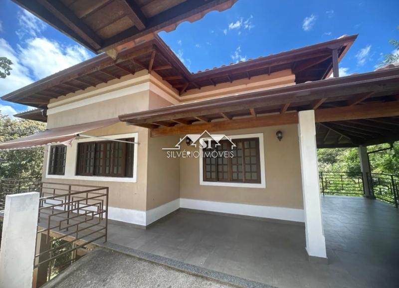 Casa em Centro - Miguel Pereira/RJ  - 3 Quartos