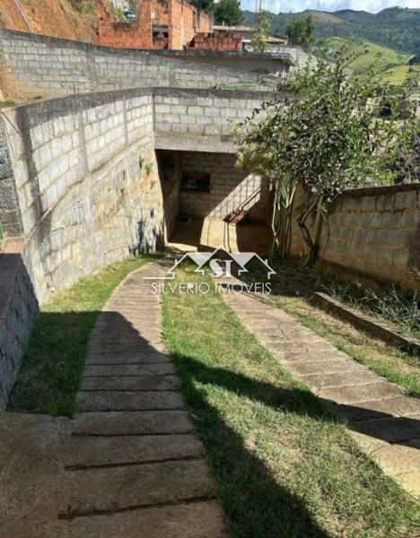 Casa à venda com 2 quartos, 200m² - Foto 9