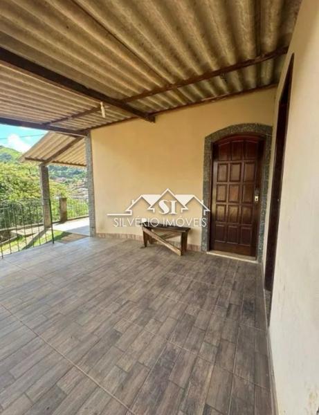 Casa à venda com 2 quartos, 200m² - Foto 10