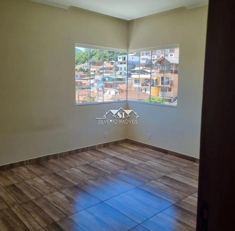 Apartamento para alugar com 3 quartos, 180m² - Foto 3