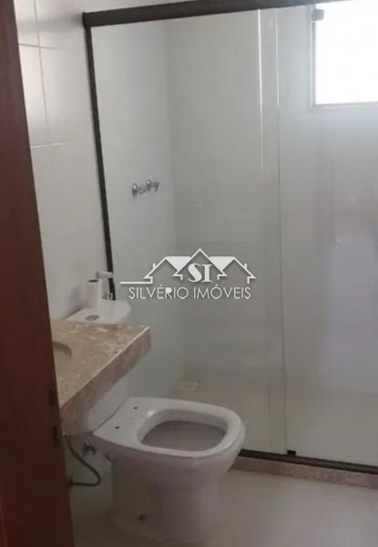 Casa à venda com 3 quartos, 230m² - Foto 5