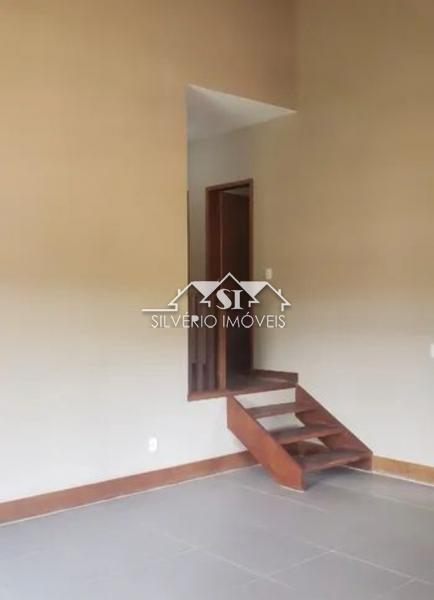 Casa à venda com 3 quartos, 230m² - Foto 8