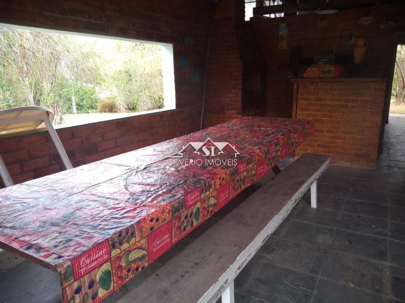 Sítio à venda com 3 quartos, 250m² - Foto 11