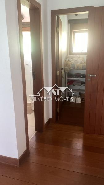 Casa para alugar com 4 quartos, 250m² - Foto 25