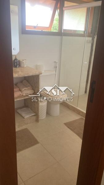 Casa para alugar com 4 quartos, 250m² - Foto 19