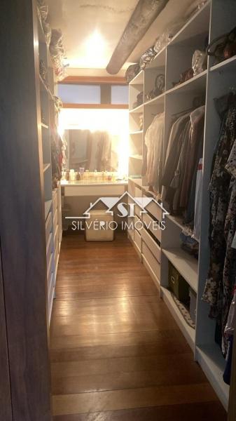 Casa para alugar com 4 quartos, 250m² - Foto 35
