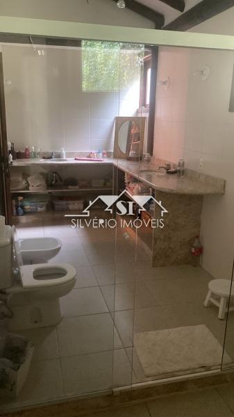 Casa para alugar com 4 quartos, 250m² - Foto 17