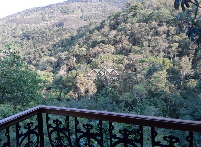 Casa à venda com 3 quartos, 250m² - Foto 6