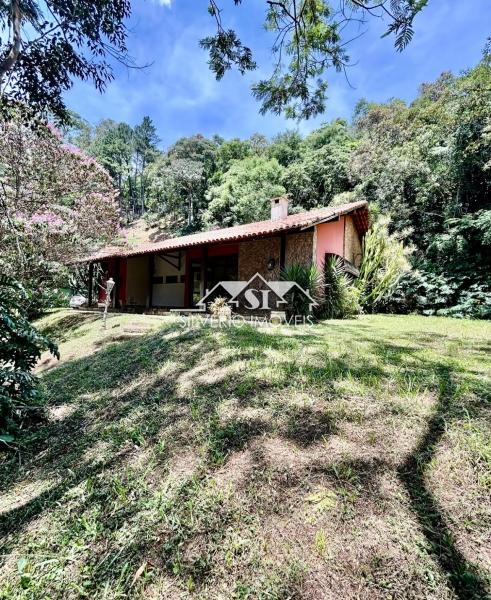 Casa à venda com 3 quartos, 250m² - Foto 3
