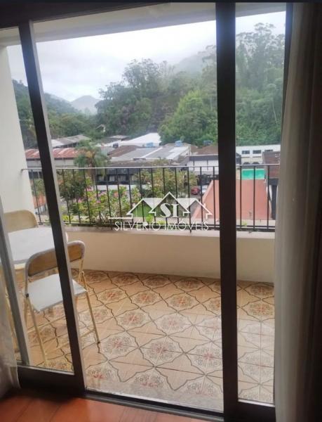 Apartamento à venda com 2 quartos, 97m² - Foto 12