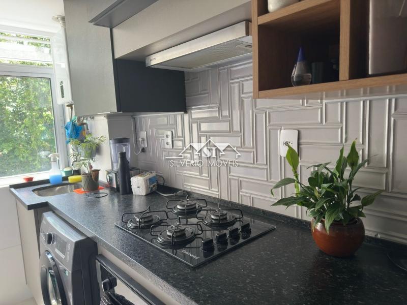 Apartamento à venda com 2 quartos, 62m² - Foto 5