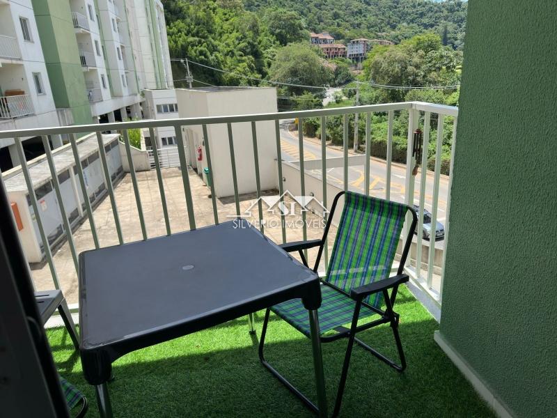 Apartamento à venda com 2 quartos, 62m² - Foto 4
