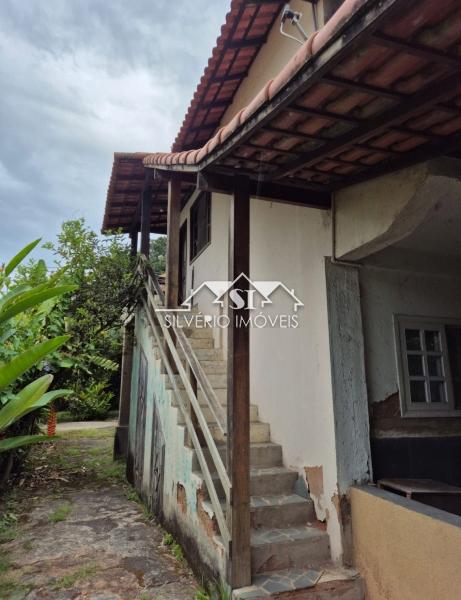 Casa à venda com 5 quartos, 250m² - Foto 10
