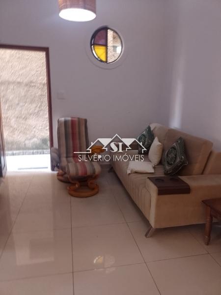 Casa de Condomínio à venda com 5 quartos, 138m² - Foto 3
