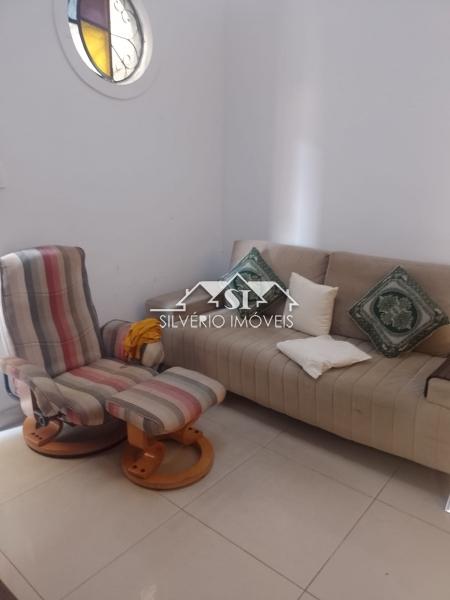 Casa de Condomínio à venda com 5 quartos, 138m² - Foto 4