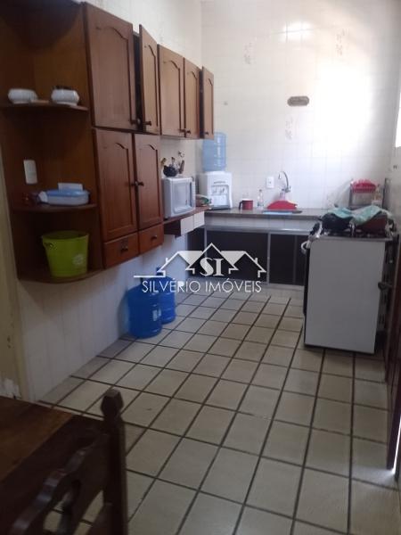 Casa de Condomínio à venda com 5 quartos, 138m² - Foto 8