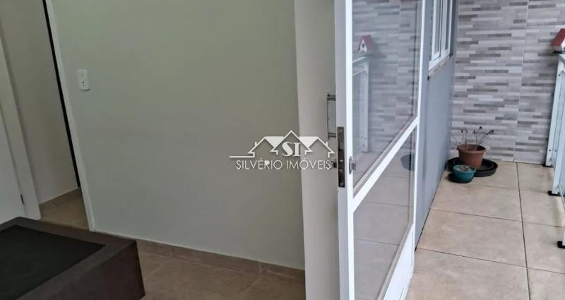 Casa para alugar com 1 quarto, 65m² - Foto 4