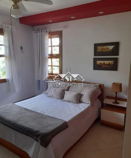 Casa para alugar com 5 quartos, 190m² - Foto 9