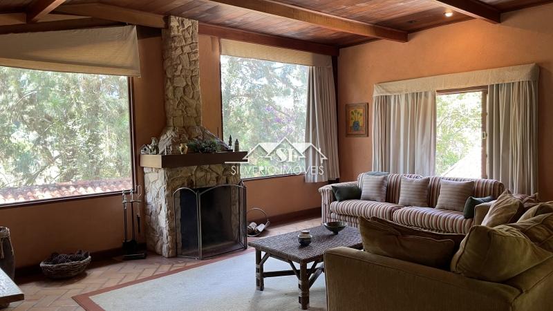 Casa à venda com 6 quartos, 363m² - Foto 12