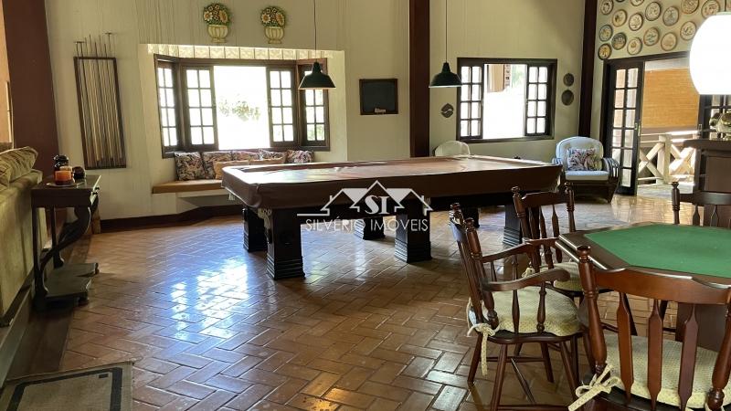 Casa à venda com 6 quartos, 363m² - Foto 13
