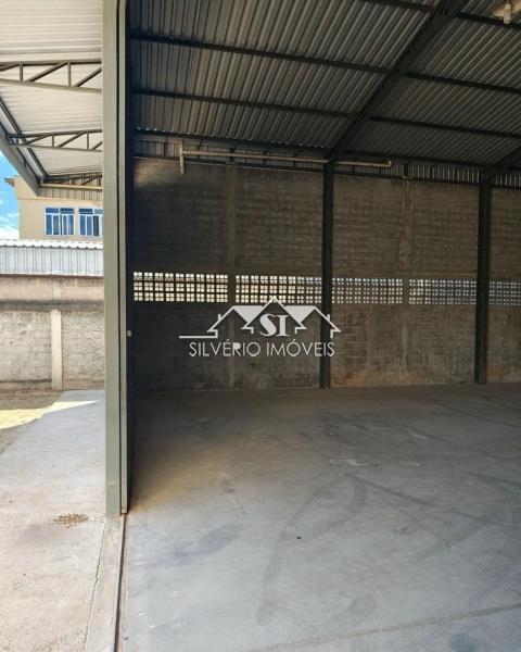 Depósito-Galpão-Armazém para alugar, 350m² - Foto 4