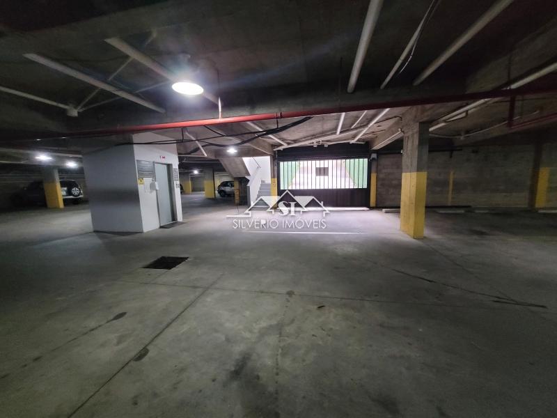 Apartamento à venda e aluguel com 2 quartos, 65m² - Foto 12