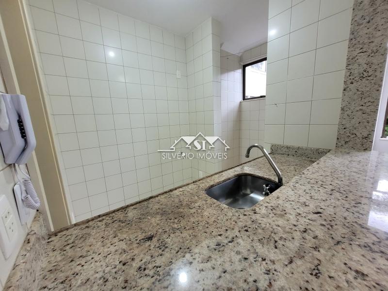 Apartamento à venda e aluguel com 2 quartos, 65m² - Foto 18