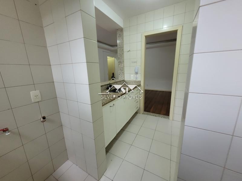 Apartamento à venda e aluguel com 2 quartos, 65m² - Foto 21