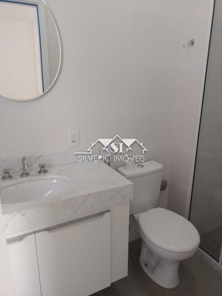 Apartamento para alugar com 2 quartos, 76m² - Foto 12