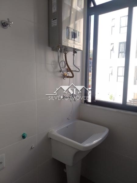 Apartamento para alugar com 2 quartos, 76m² - Foto 9