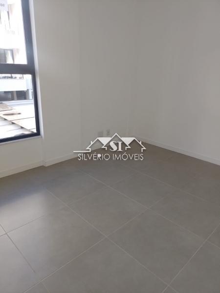 Apartamento para alugar com 2 quartos, 76m² - Foto 13