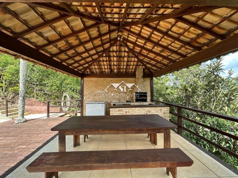 Casa à venda com 4 quartos, 285m² - Foto 5