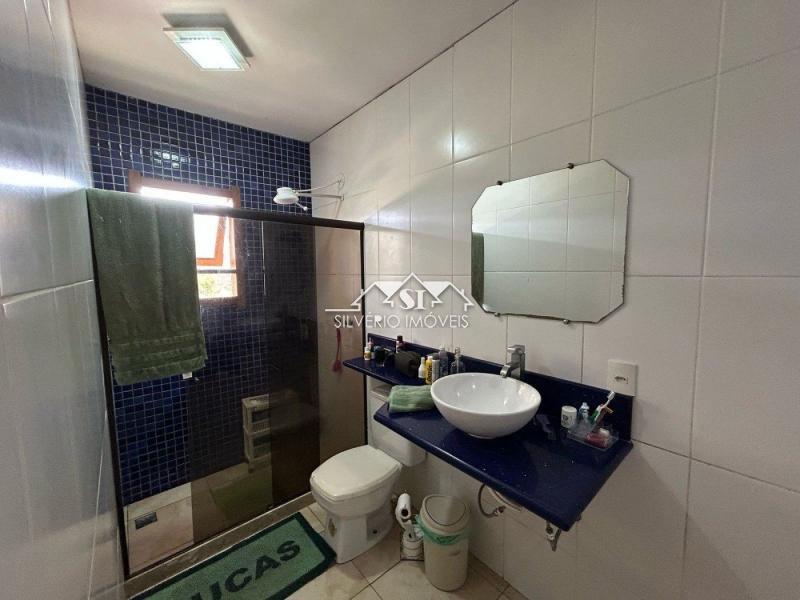 Casa à venda com 4 quartos, 285m² - Foto 6