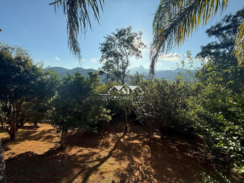 Casa à venda com 4 quartos, 285m² - Foto 8
