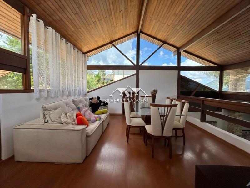 Casa à venda com 4 quartos, 285m² - Foto 9