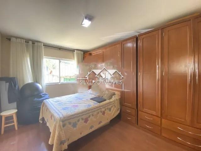 Casa à venda com 2 quartos, 150m² - Foto 9