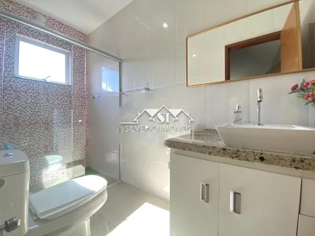 Casa à venda com 2 quartos, 150m² - Foto 3