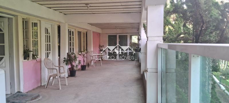 Casa à venda com 4 quartos, 587m² - Foto 11