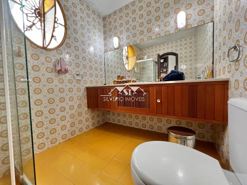 Casa à venda com 4 quartos, 587m² - Foto 28