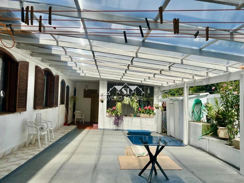 Casa à venda com 4 quartos, 587m² - Foto 30