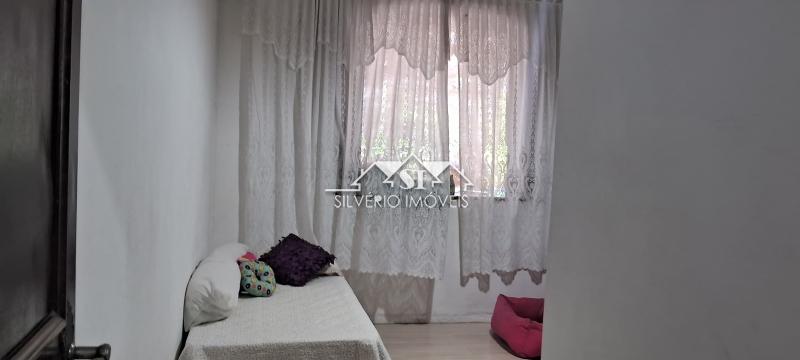 Casa à venda com 4 quartos, 587m² - Foto 32
