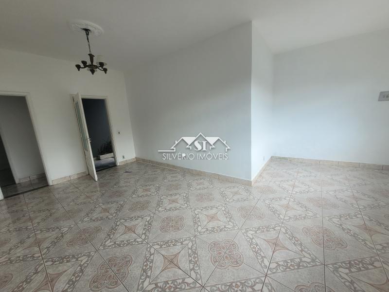 Casa para alugar com 4 quartos, 80m² - Foto 6