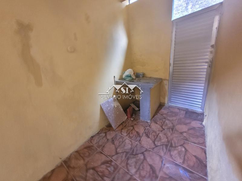 Casa para alugar com 4 quartos, 80m² - Foto 26