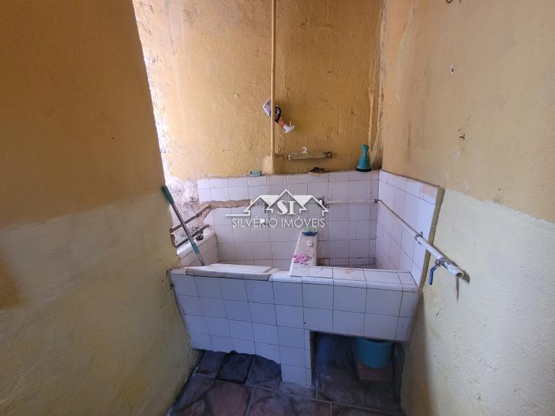 Casa para alugar com 4 quartos, 80m² - Foto 28
