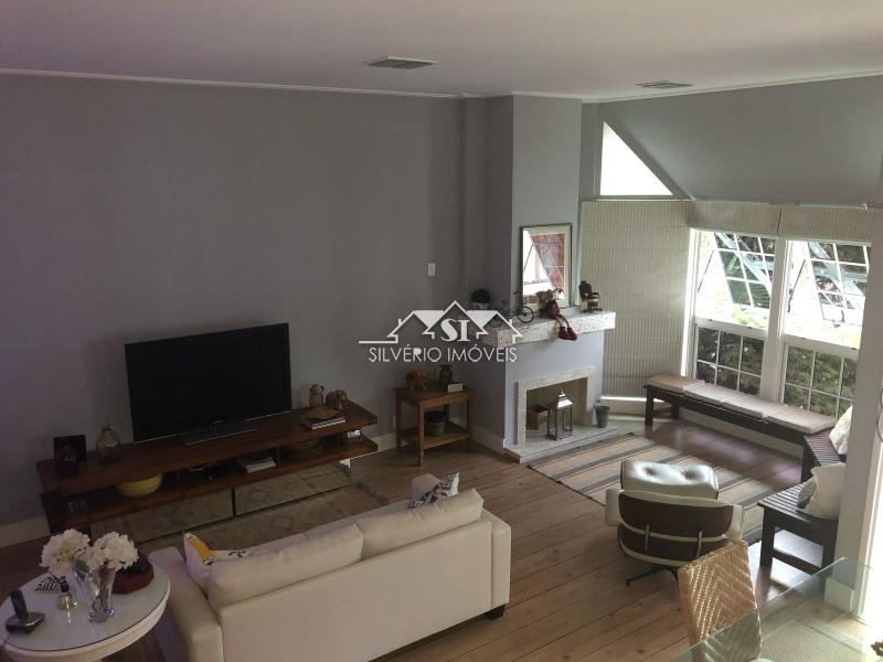 Casa à venda com 4 quartos, 420m² - Foto 14