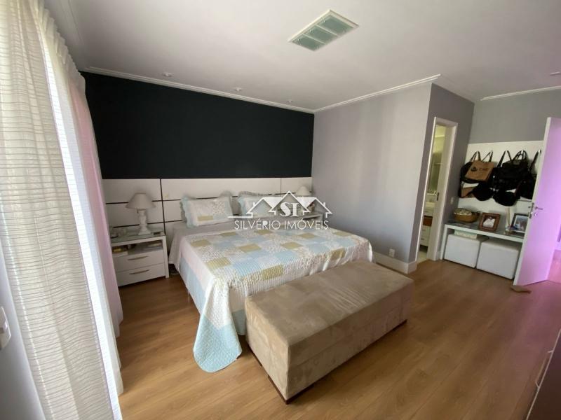 Casa à venda com 4 quartos, 420m² - Foto 24