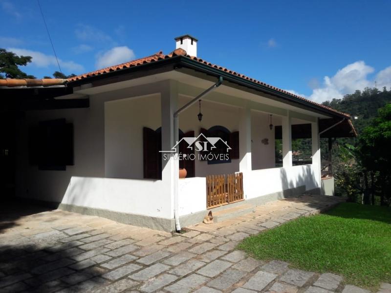 Casa à venda e aluguel com 4 quartos, 250m² - Foto 5