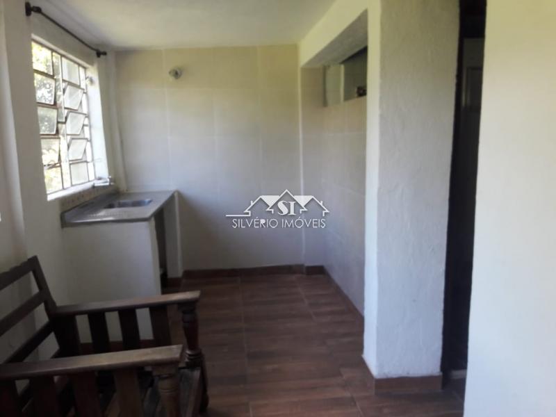Casa à venda e aluguel com 4 quartos, 250m² - Foto 31