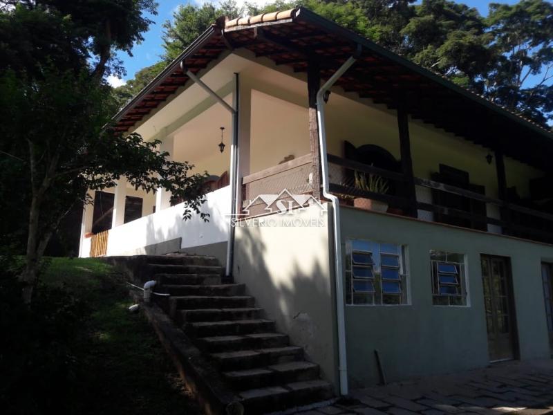 Casa à venda e aluguel com 4 quartos, 250m² - Foto 4