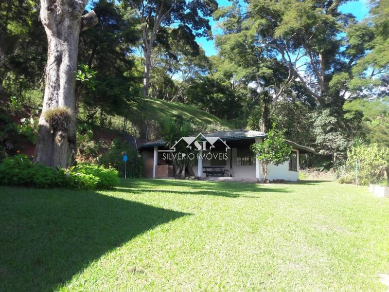 Casa à venda e aluguel com 4 quartos, 250m² - Foto 23